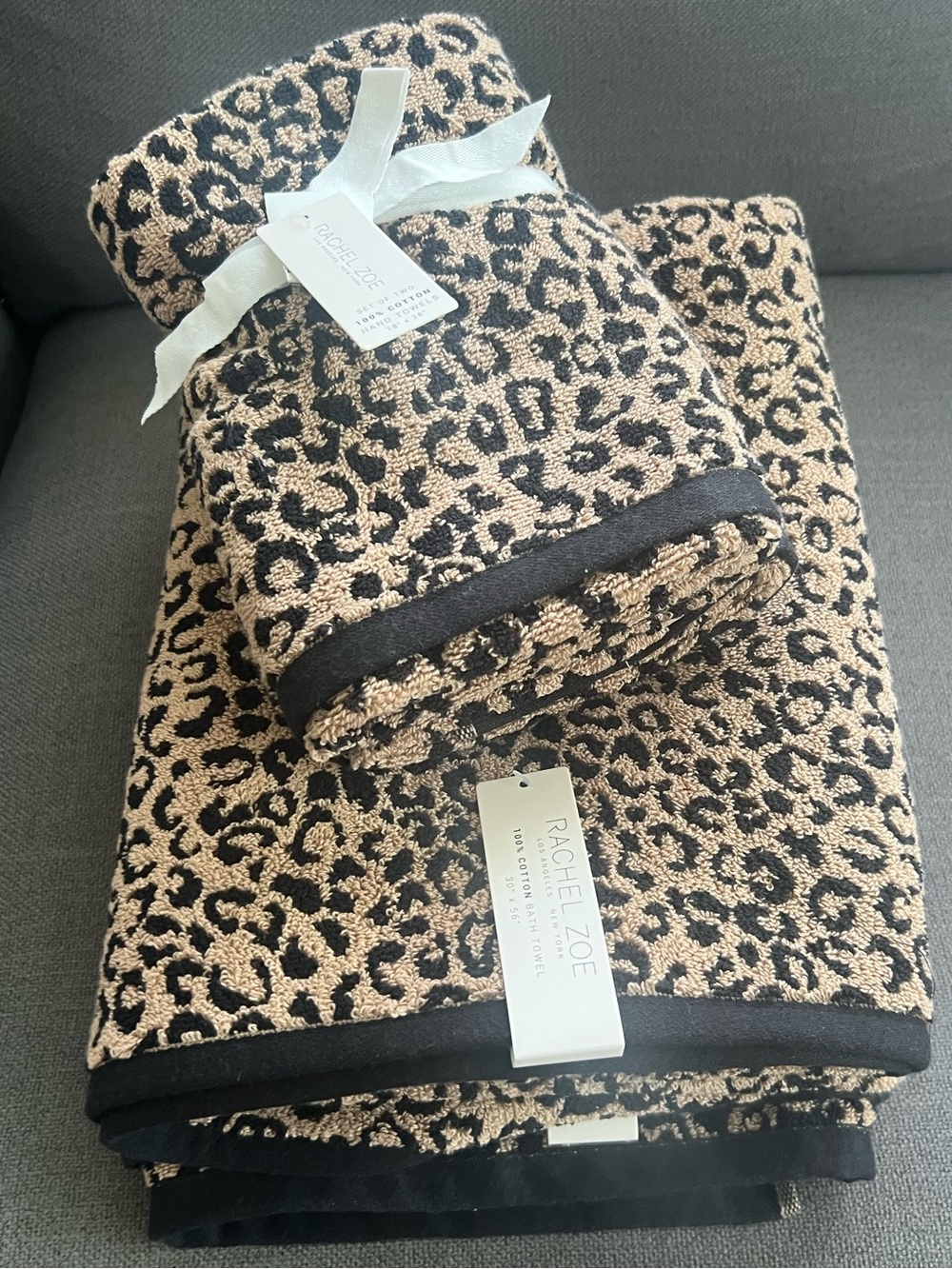4 pc  Rachel Zoe Leopard Cheetah Animal Print Bath Hand Towel Set Towels NEW
